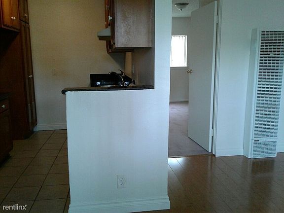 5th image of 1410 W 227th St APT 6