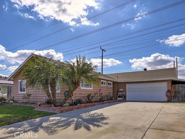 1st image of 6336 Sherman Way