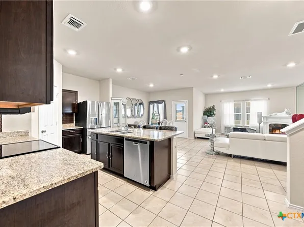 5913 Amelia Earhart Blvd, Killeen, TX 76543