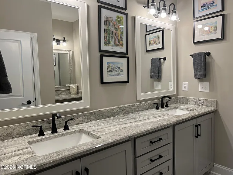 127 Shaw Dr — Photo 15
