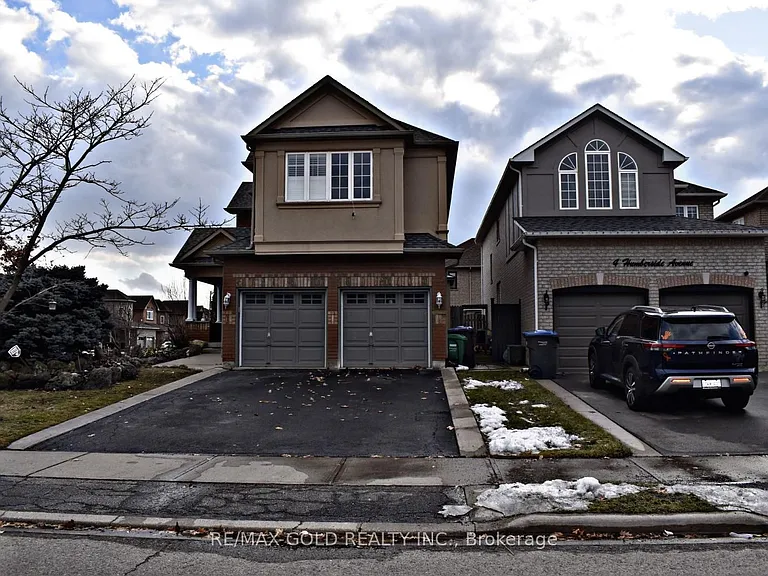 28 Bushberry Rd N — Photo 2