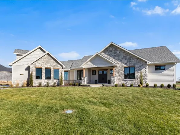 7515 NW Fawn Cir, Kansas City, MO 64152