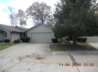 19349 Co Moor Blvd, Strongsville, OH 44149