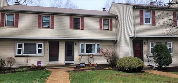 1st image of 154 E Bacon St APT A4