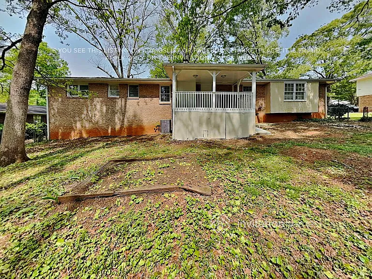 5676 Crestwood Dr — Photo 19