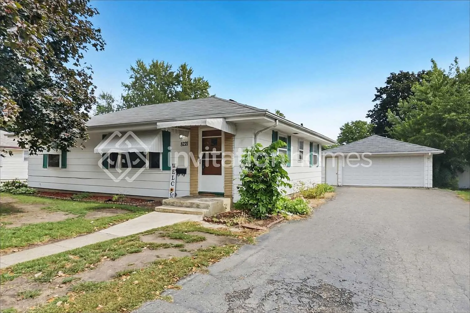 8221 Bloomington Ave Minneapolis, MN 55425 — Photo 1