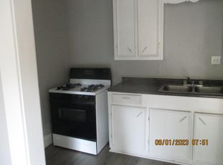 611 2nd St N APT 1, Texas City, TX 77590