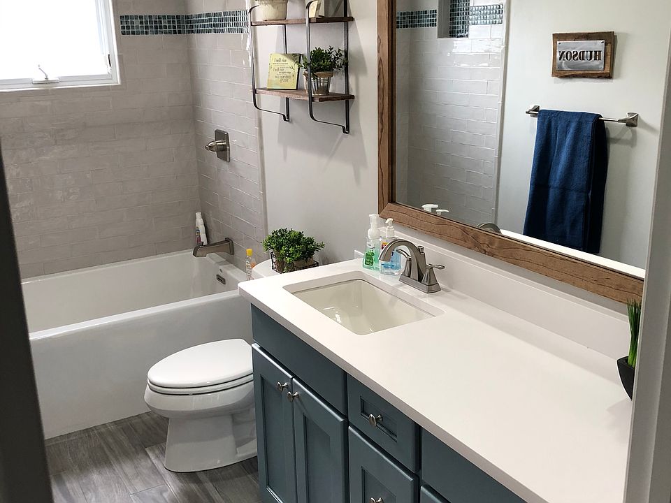 2nd image of 126 Minges Cir