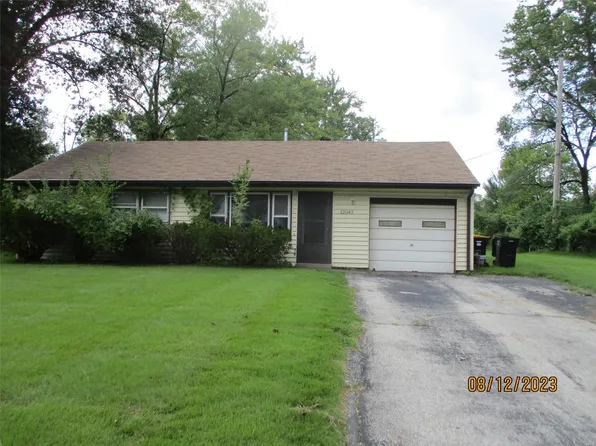 12043 Krenning Ln, Saint Louis, MO 63138