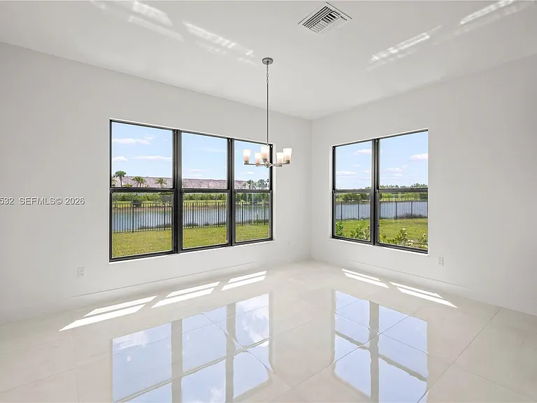12865 Wingspan Ct — Photo 25