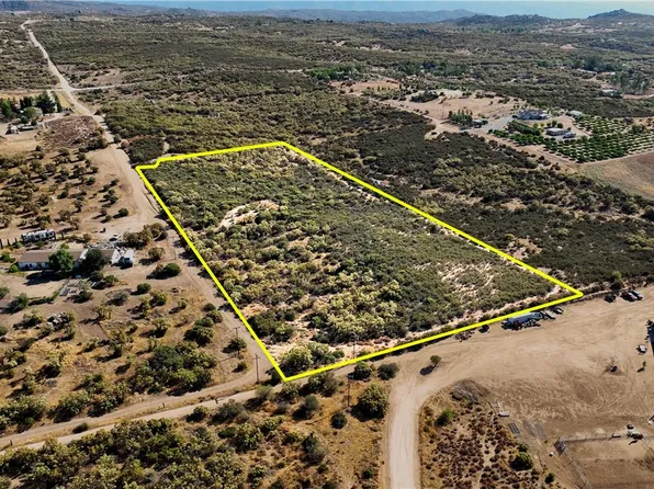 28 Rycon Ln, Aguanga, CA 92536