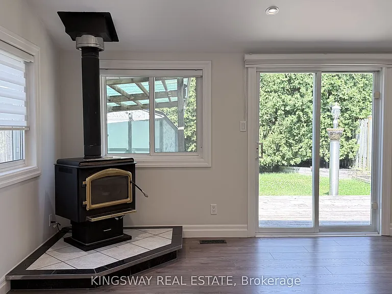 3123 Bartholomew Cres — Photo 12