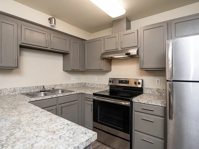 3 Bed 2 Bath - 1,135 Sq Ft 3 Bed 2 Bath - 1,135 Sq Ft