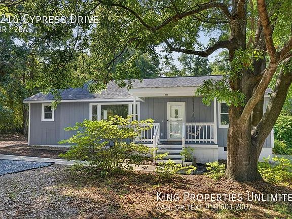 4th image of 1216 Cypress Dr
