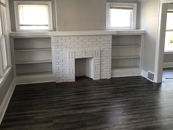 2nd image of 1673 Wyandotte Ave #1