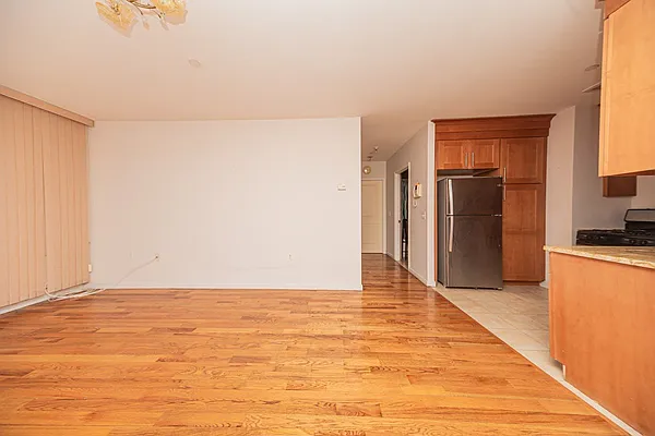 Sold by Maximillion Realty, Inc. | media 12