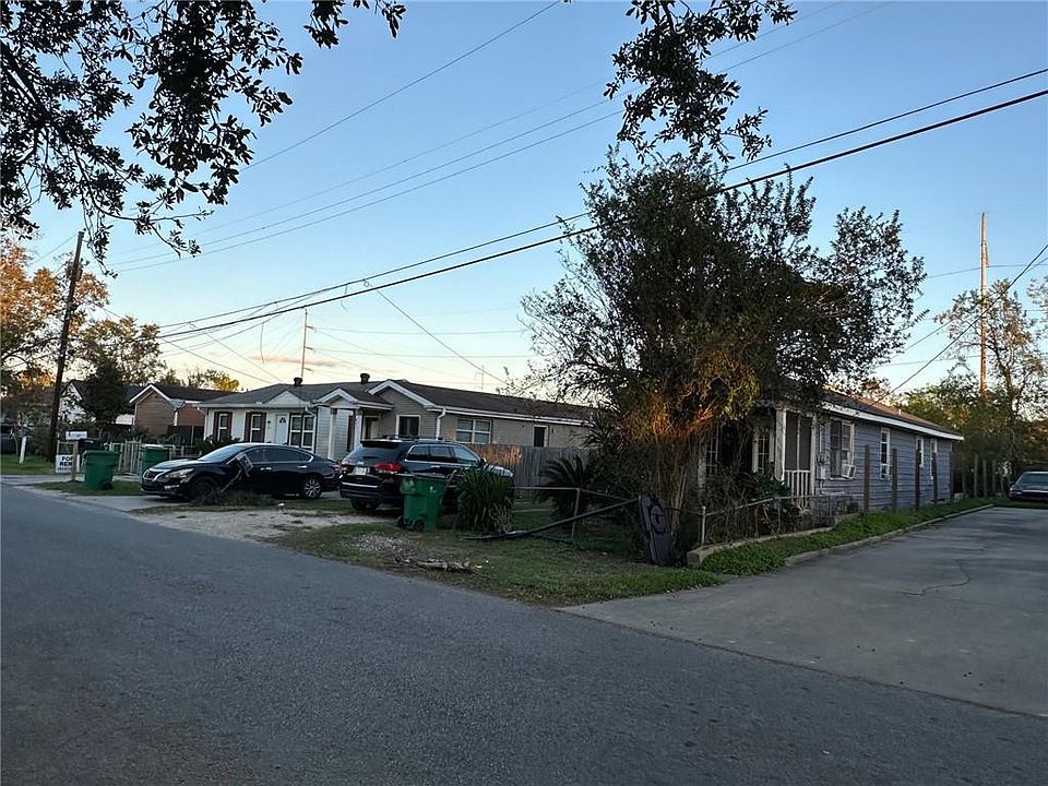 2nd image of 615 S Bengal Rd