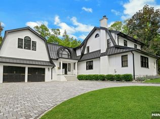 111 Hudson Ave, Tenafly, NJ 07670