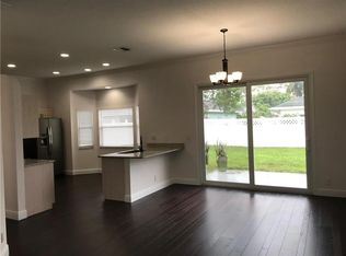 104 Waterview Way, Royal Palm Beach, FL 33411