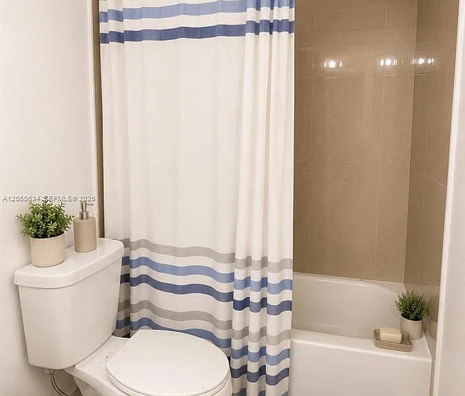4720 NW 114th Ave #101 — Photo 11