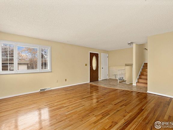 3rd image of 1614 Meeker Dr