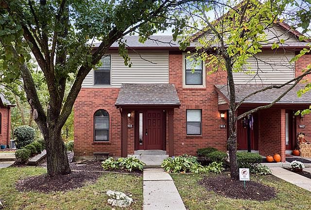 1st image of 915 Quail Meadows Ct #A