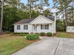 4 Lindsay Ct, Clayton, NC 27520