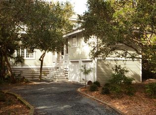 31 Dowitcher Trl, Bald Head Island, NC 28461