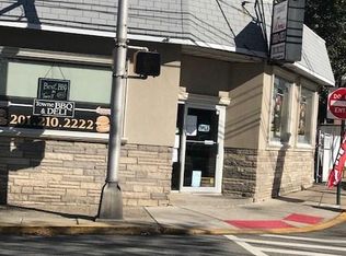 1554 Paterson Plank Rd, Secaucus, NJ 07094