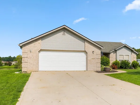 3297 E Sherman St, Columbia City, IN 46725