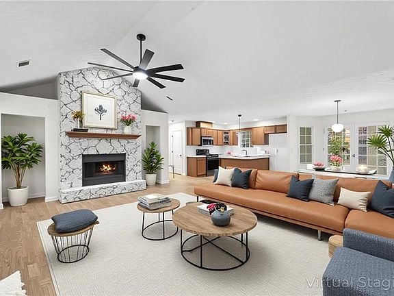 3rd image of 1227 Al Roberts Rd