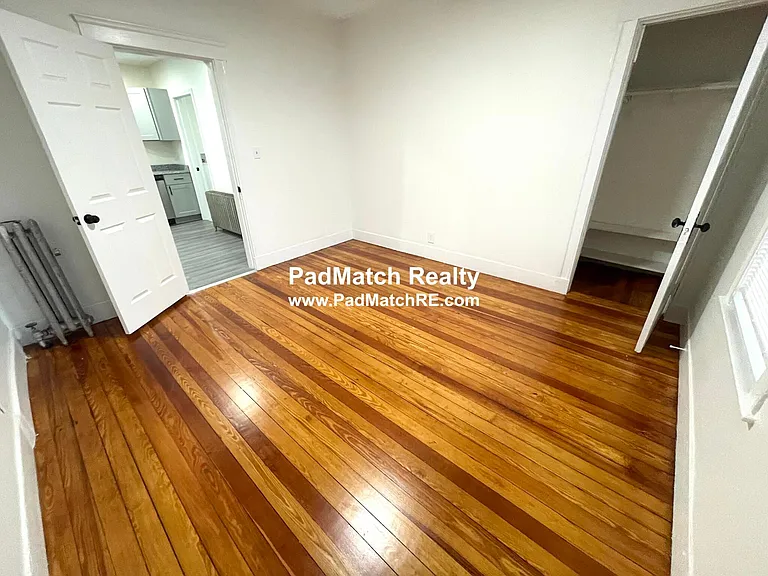 32 Bowen Ave #3 — Photo 16