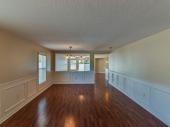 5th image of 2409 Guiana Plum Dr