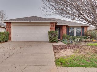 2129 Navada Way, Justin, TX 76247