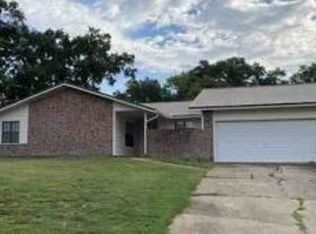 208 Auburn Dr, Enterprise, AL 36330