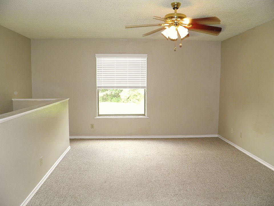 1st image of 2501 Gulf Fwy APT 256
