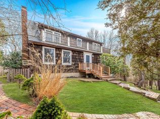 (Undisclosed Address), Southampton, NY 11968