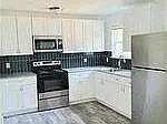 605 N 11th St — Photo 3