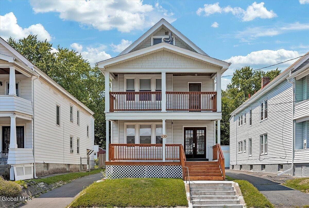 1st image of 630 N Pearl Street