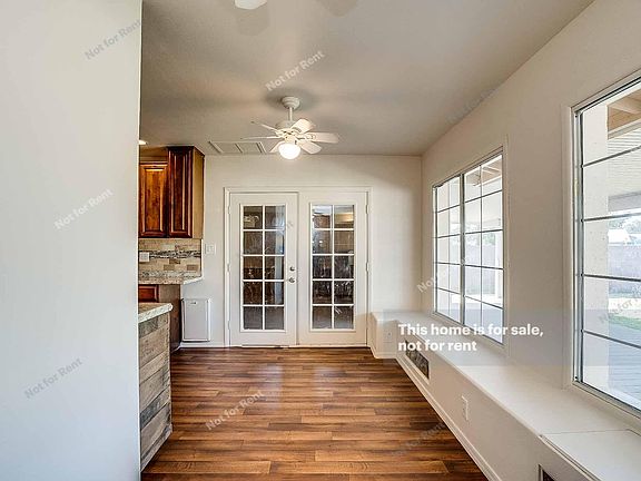 4th image of 2058 W Camino Cir