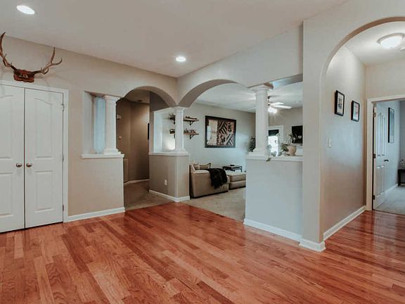 5th image of 1436 Graybrook Ln