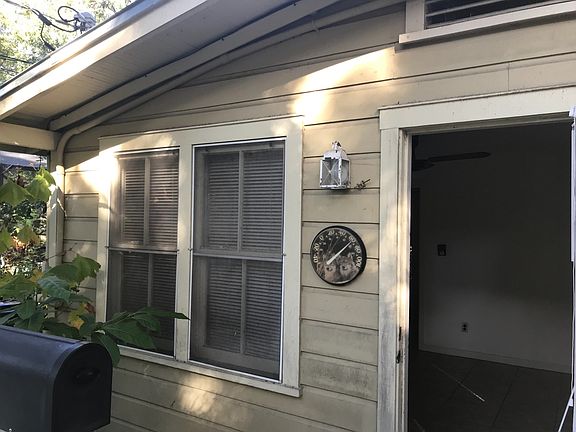 5th image of 513-517 E Livingston St #515