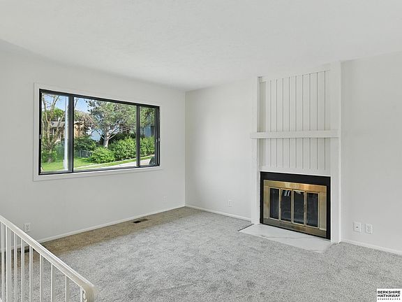 5th image of 13304 S 21st St