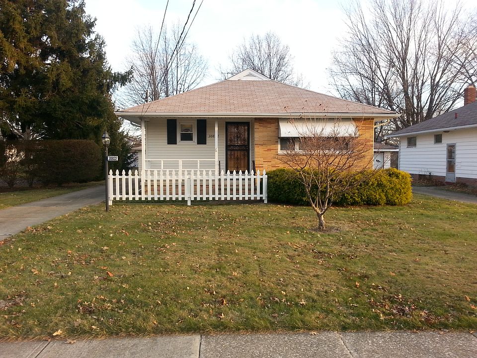 1st image of 30832 Willowick Dr