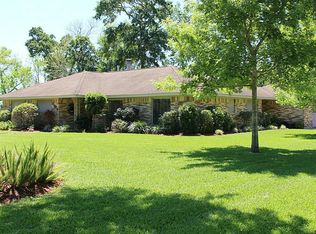 2006 E Marys Creek Ln, Pearland, TX 77581