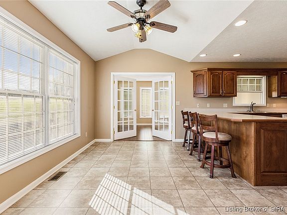 5th image of 102 Natalie Court