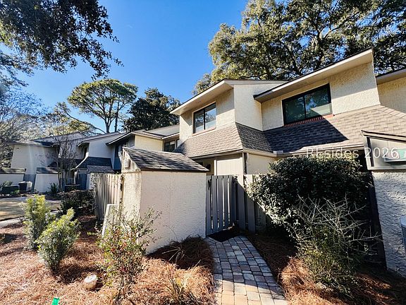 2nd image of 43 Folly Field Rd APT 17