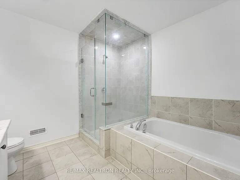 17 Corbett St — Photo 23