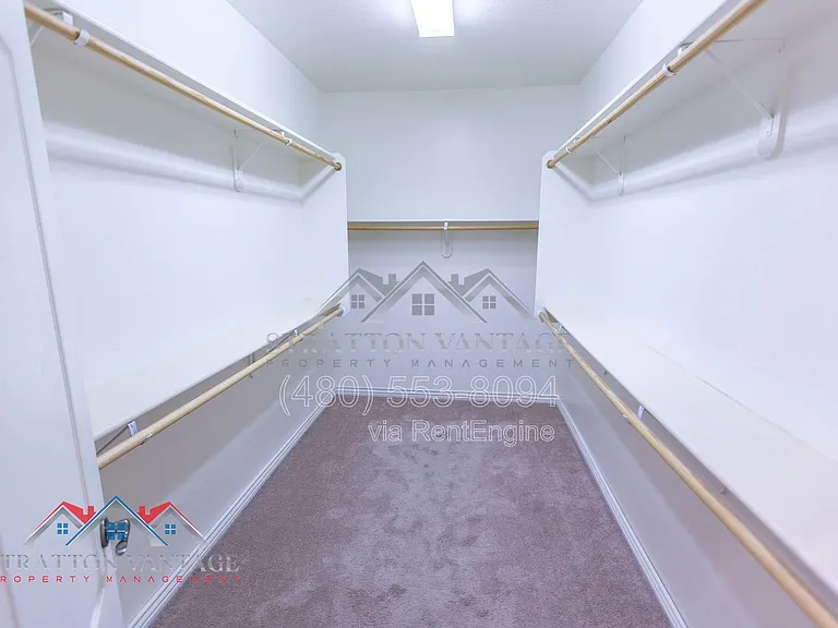 11751 W Daley Ln — Photo 38