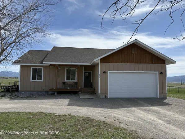 225 Bonneville Rd, Star Valley Ranch, WY 83127